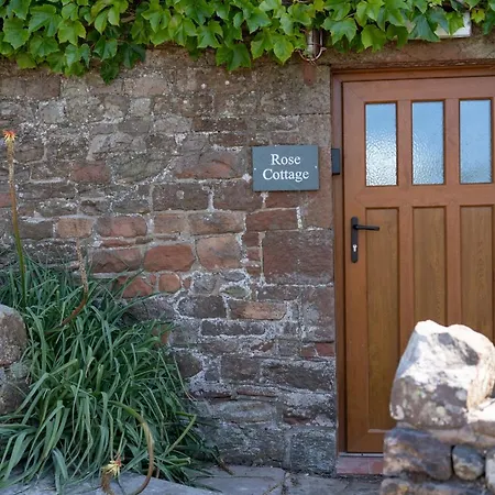 Apartament Rose Cottage @ The Pheasant Inn Brampton (Cumbria)